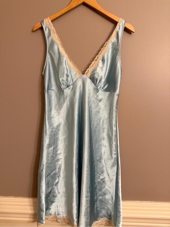 Victoria's Secret Other - VTG Victoria's Secret Y2K Icy Blue Satin Lace Slip Dress Nightgown M Pristine